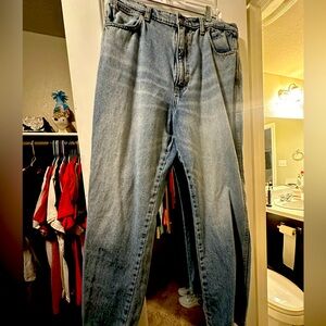 Size 32 wrangler jeans